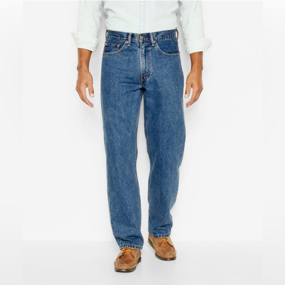 Levi’s men’s size 36/34 550 dark wash straight leg denim jeans